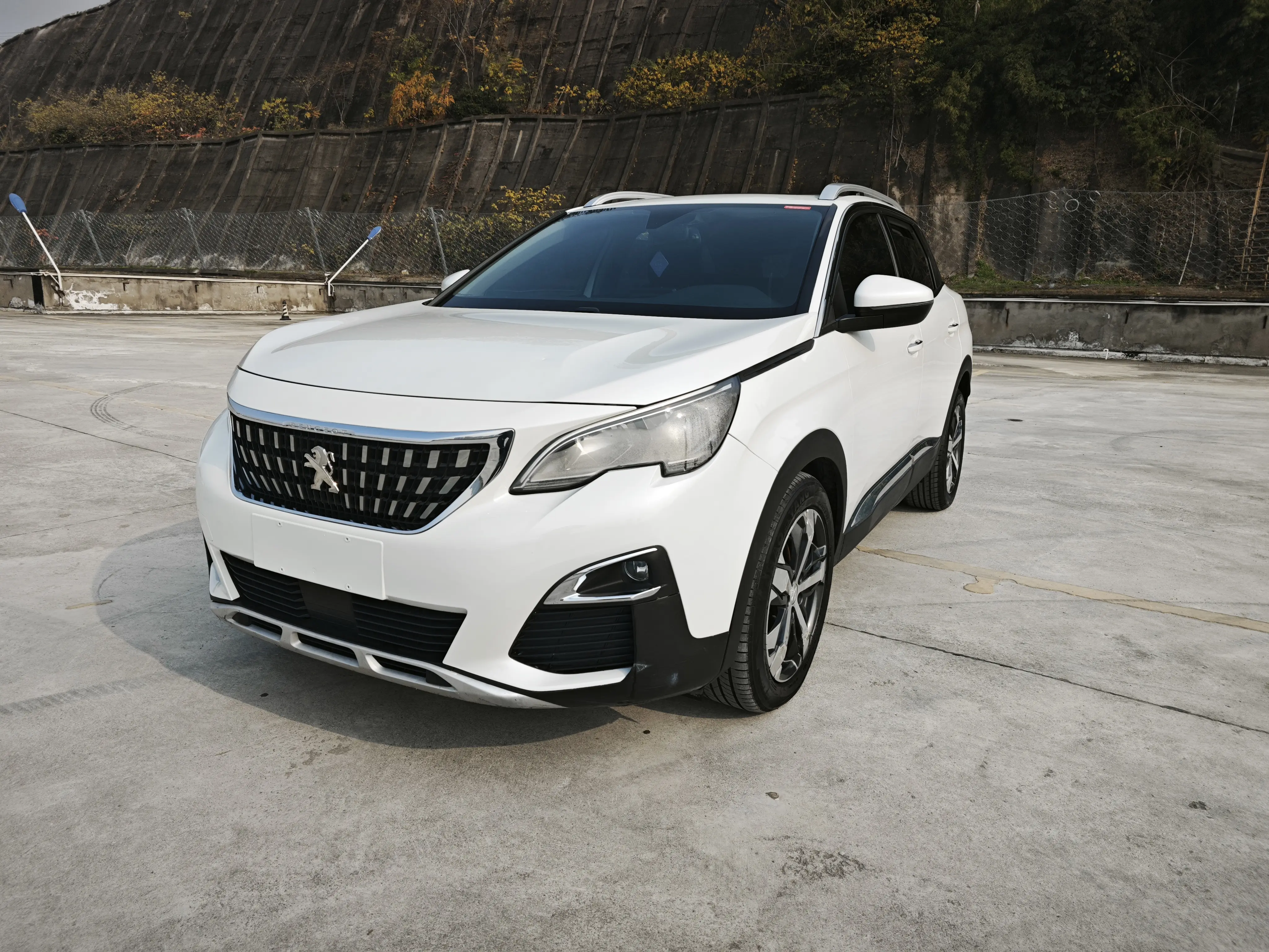 Peugeot 4008  из Китая