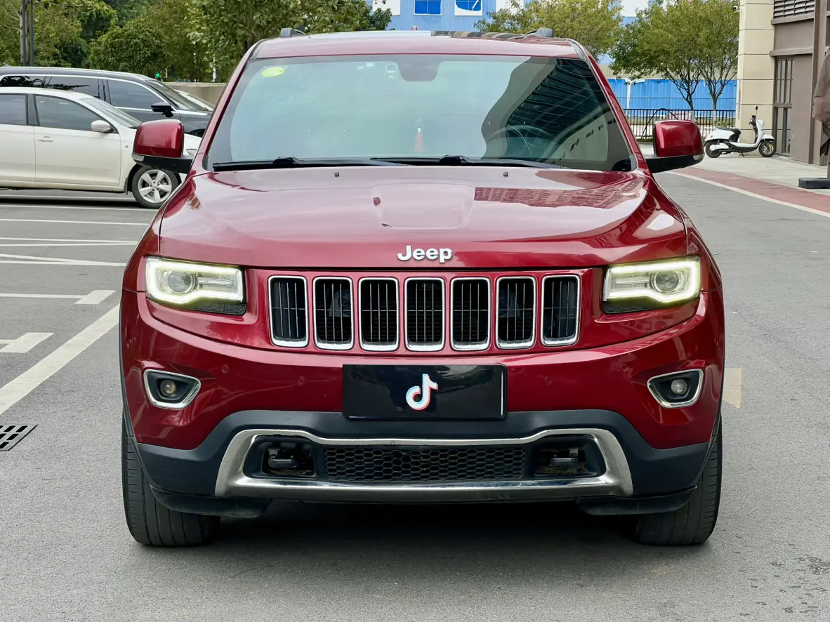 Jeep Grand Cherokee  из Китая