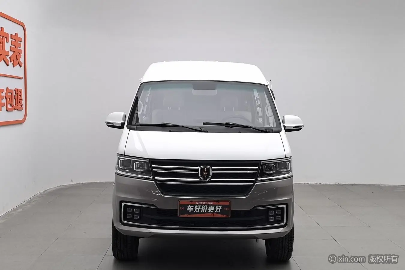 Golden cup New Hiace S  из Китая