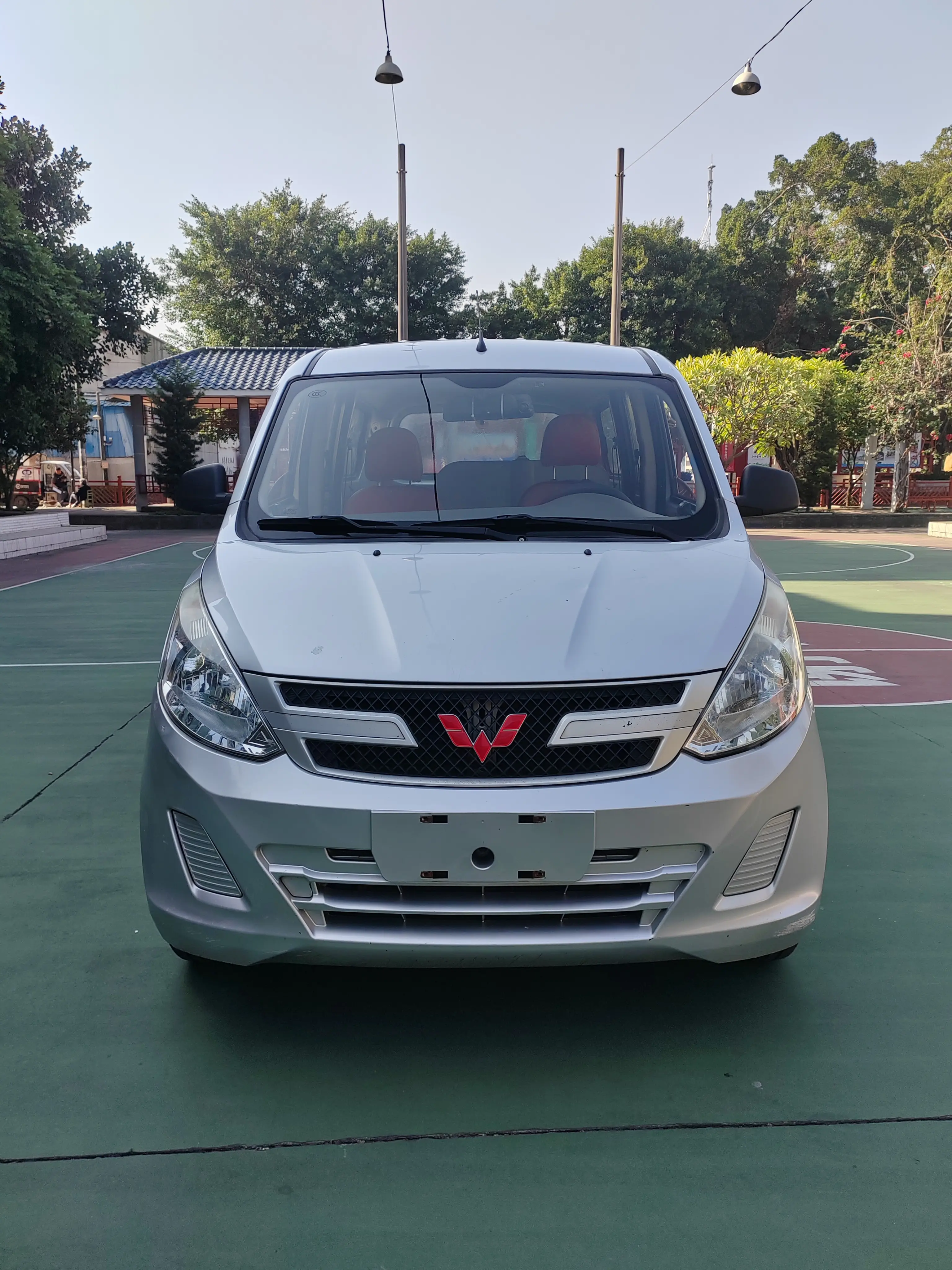 Wuling Rongguang V  из Китая