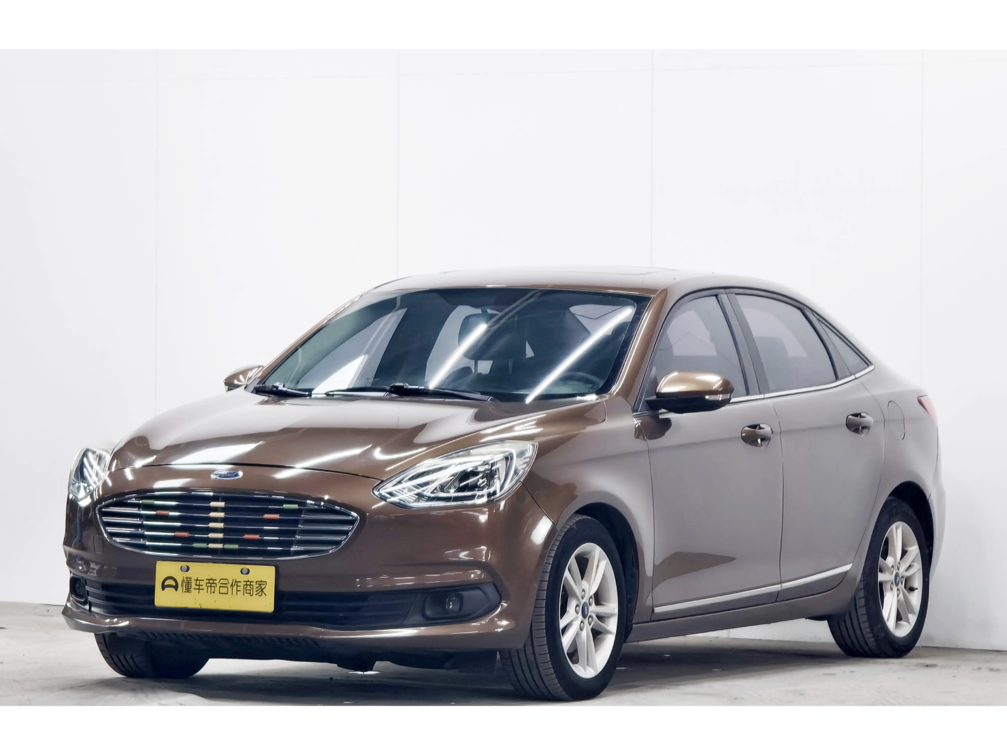 Ford Forrest  из Китая