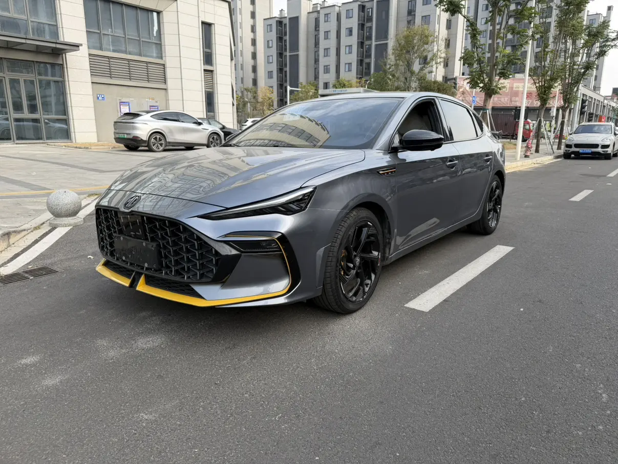 MG 6  из Китая