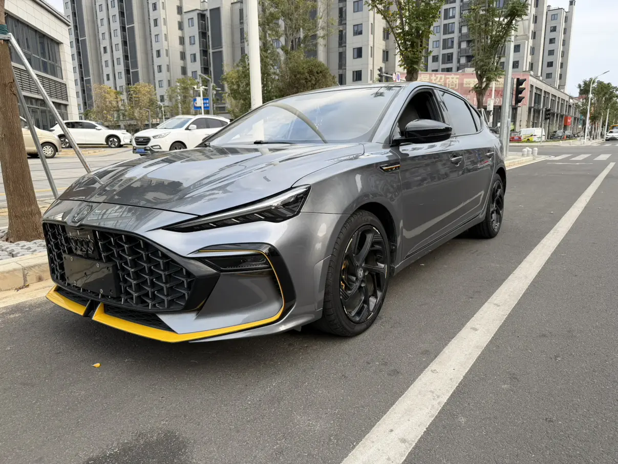MG 6  из Китая