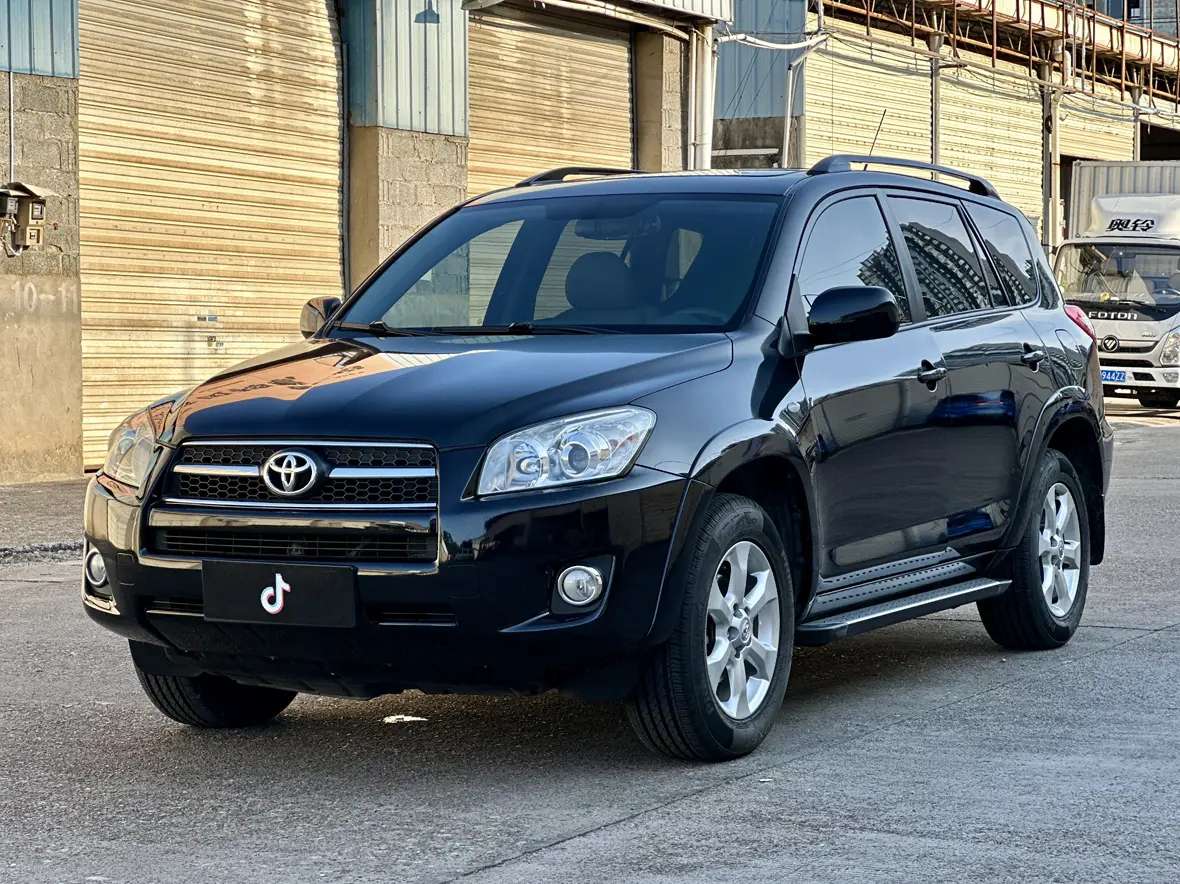 Toyota RAV4  из Китая