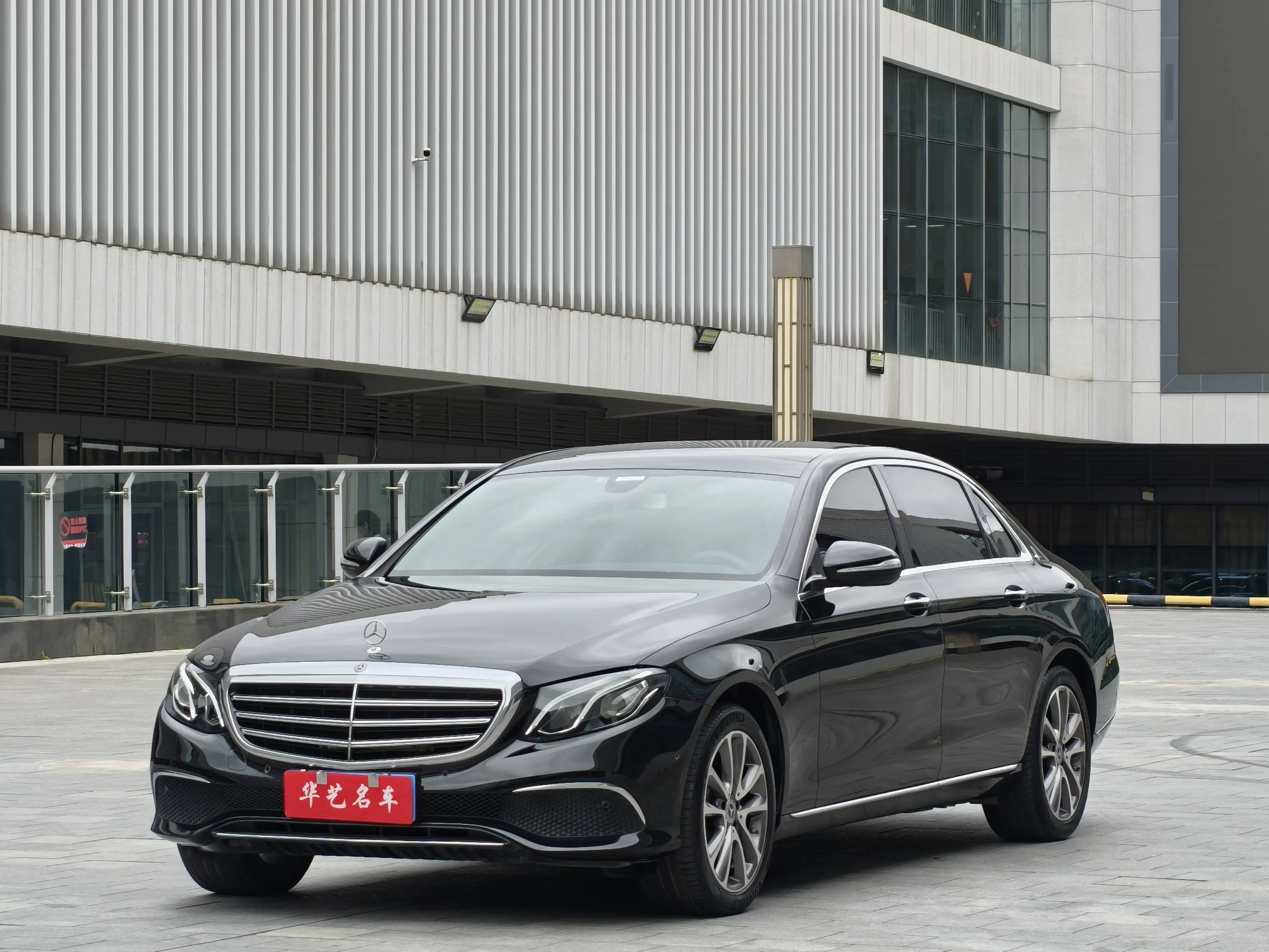 Mercedes-Benz E-Class  из Китая