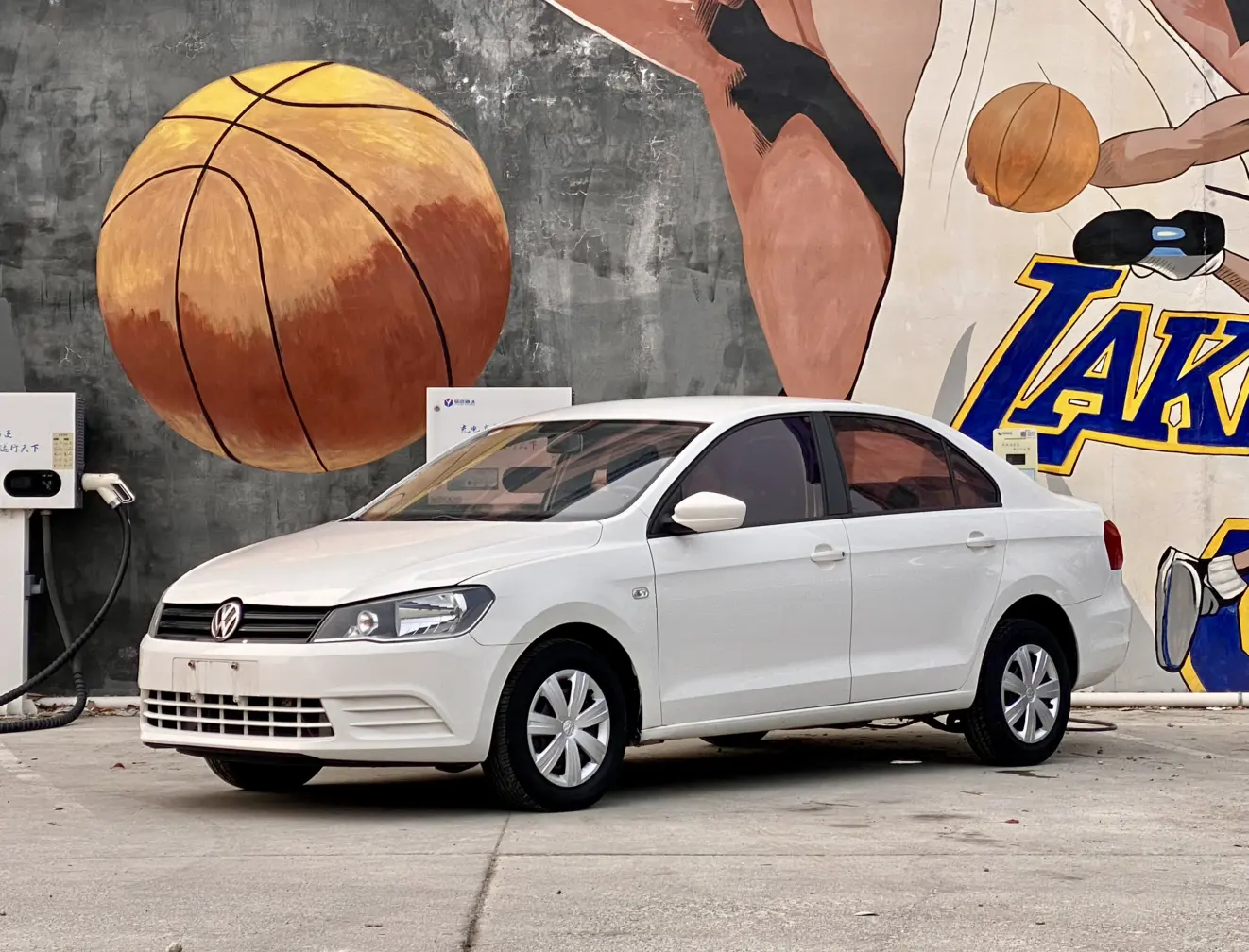Volkswagen Jetta  из Китая