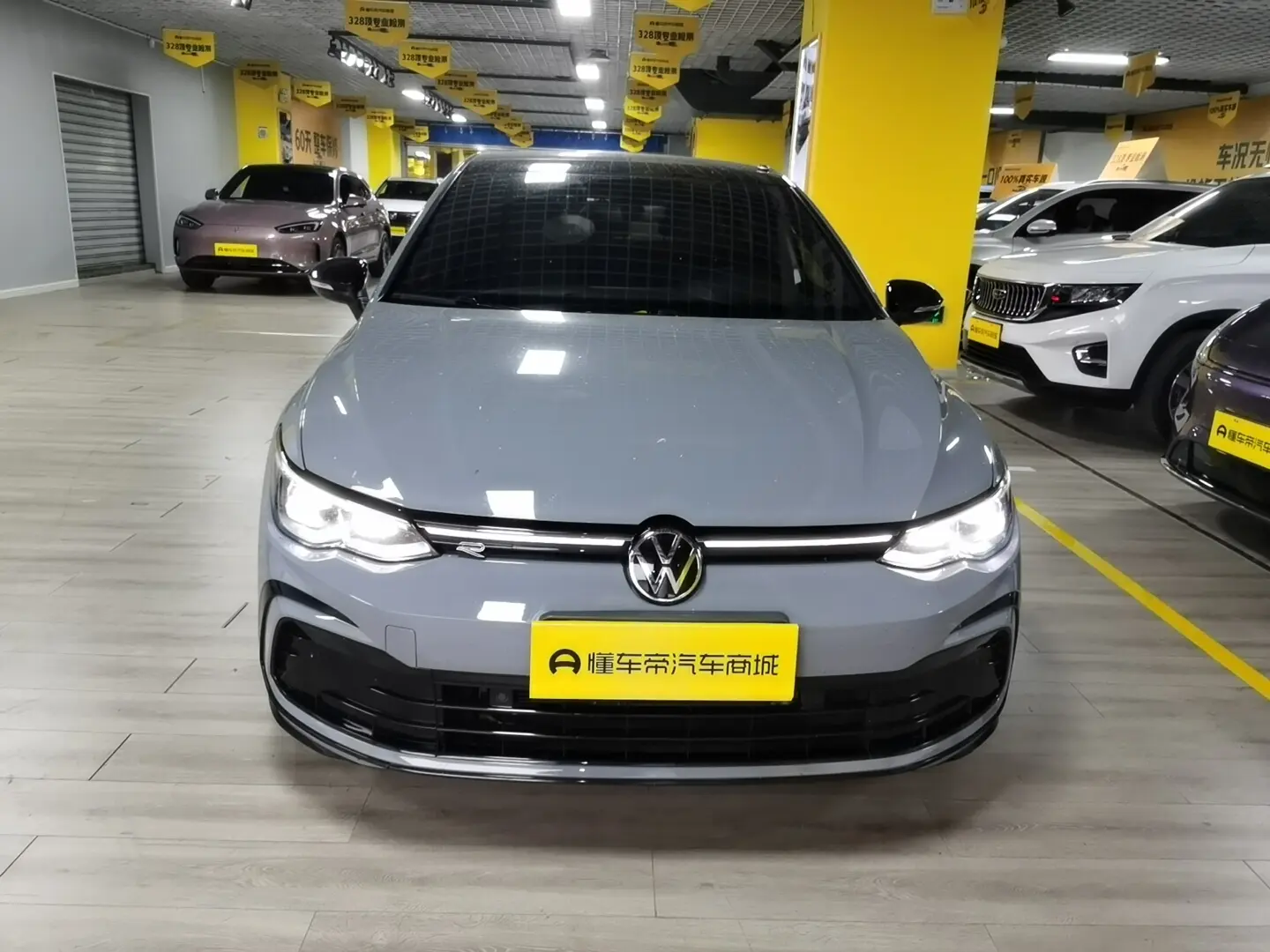 Volkswagen Golf  из Китая