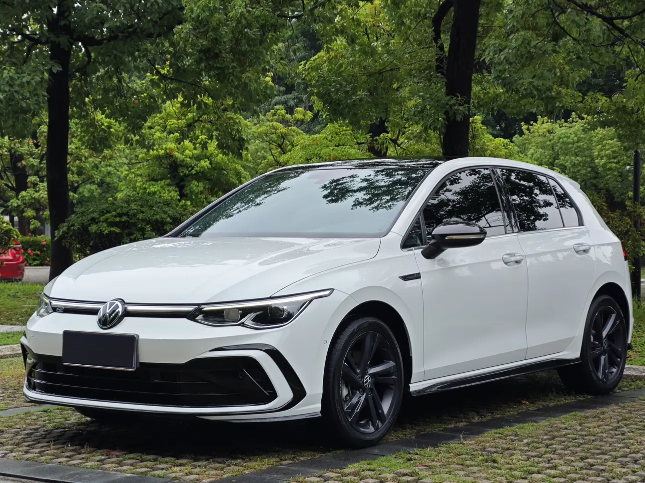 Volkswagen Golf  из Китая