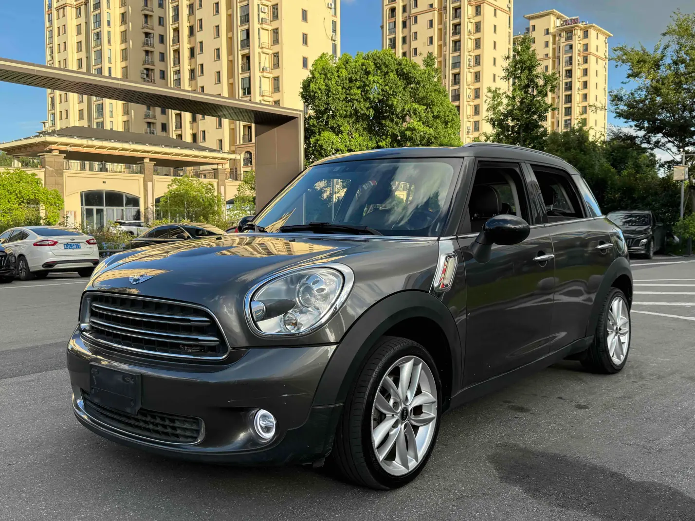 MINI COUNTRYMAN  из Китая