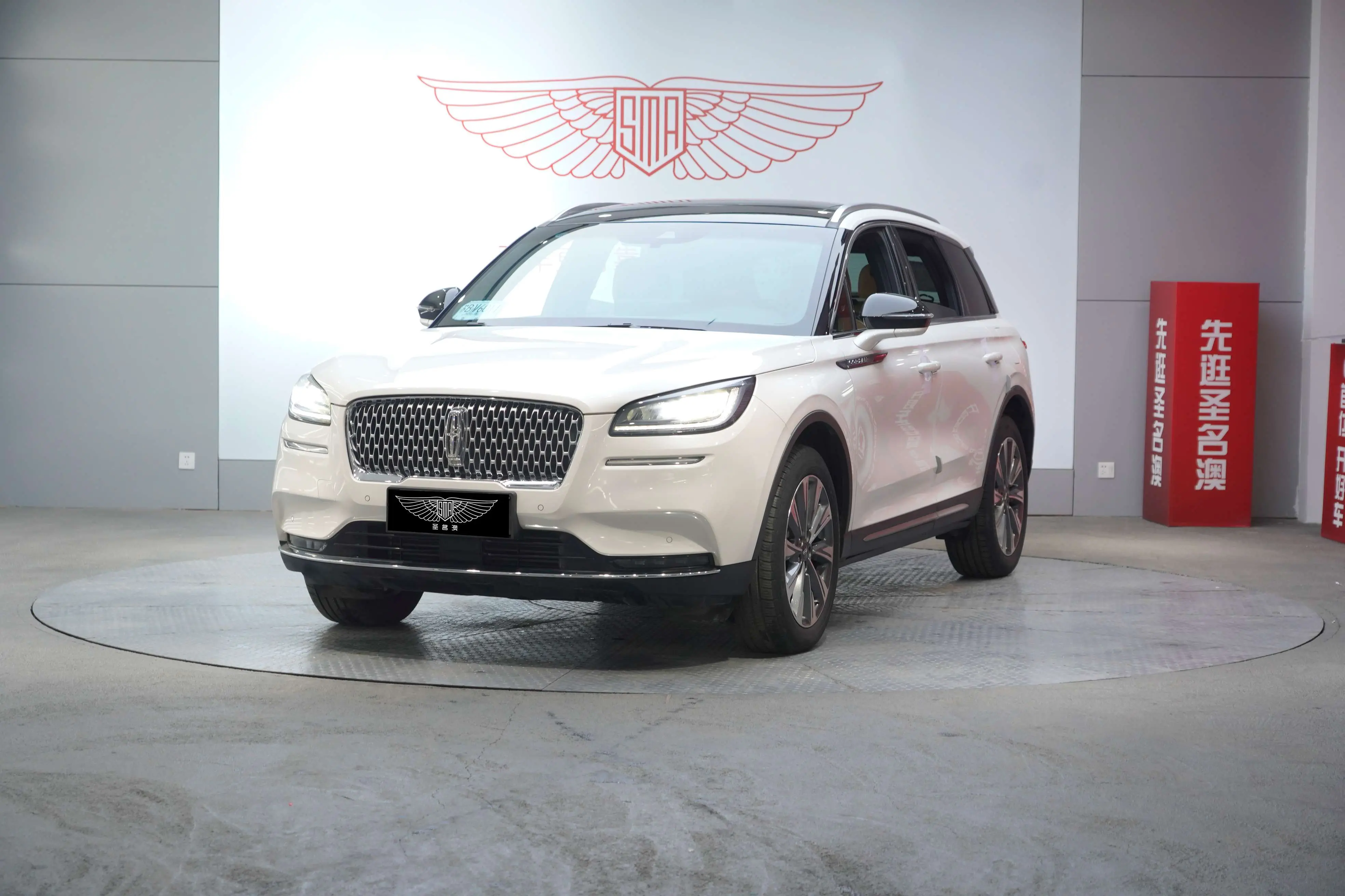 Lincoln Adventurer  из Китая