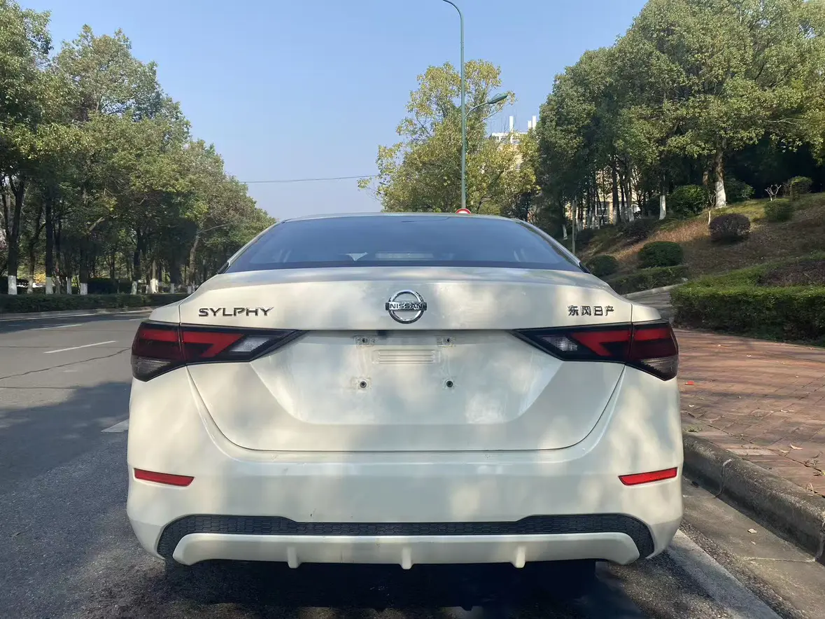 Nissan Sylphy  из Китая