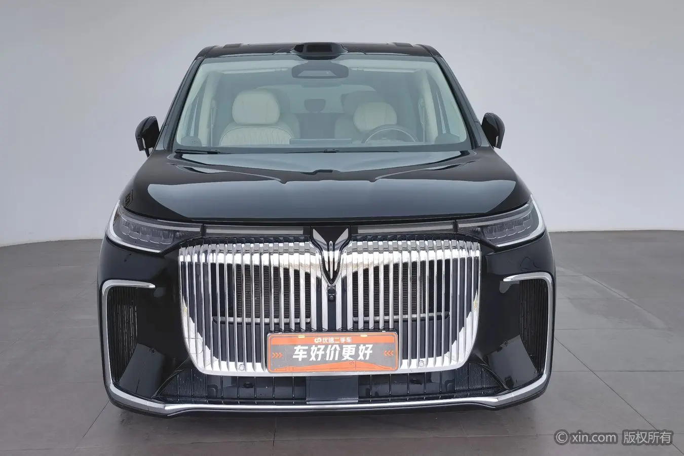 Voyah Lantu Dreamer PHEV  из Китая