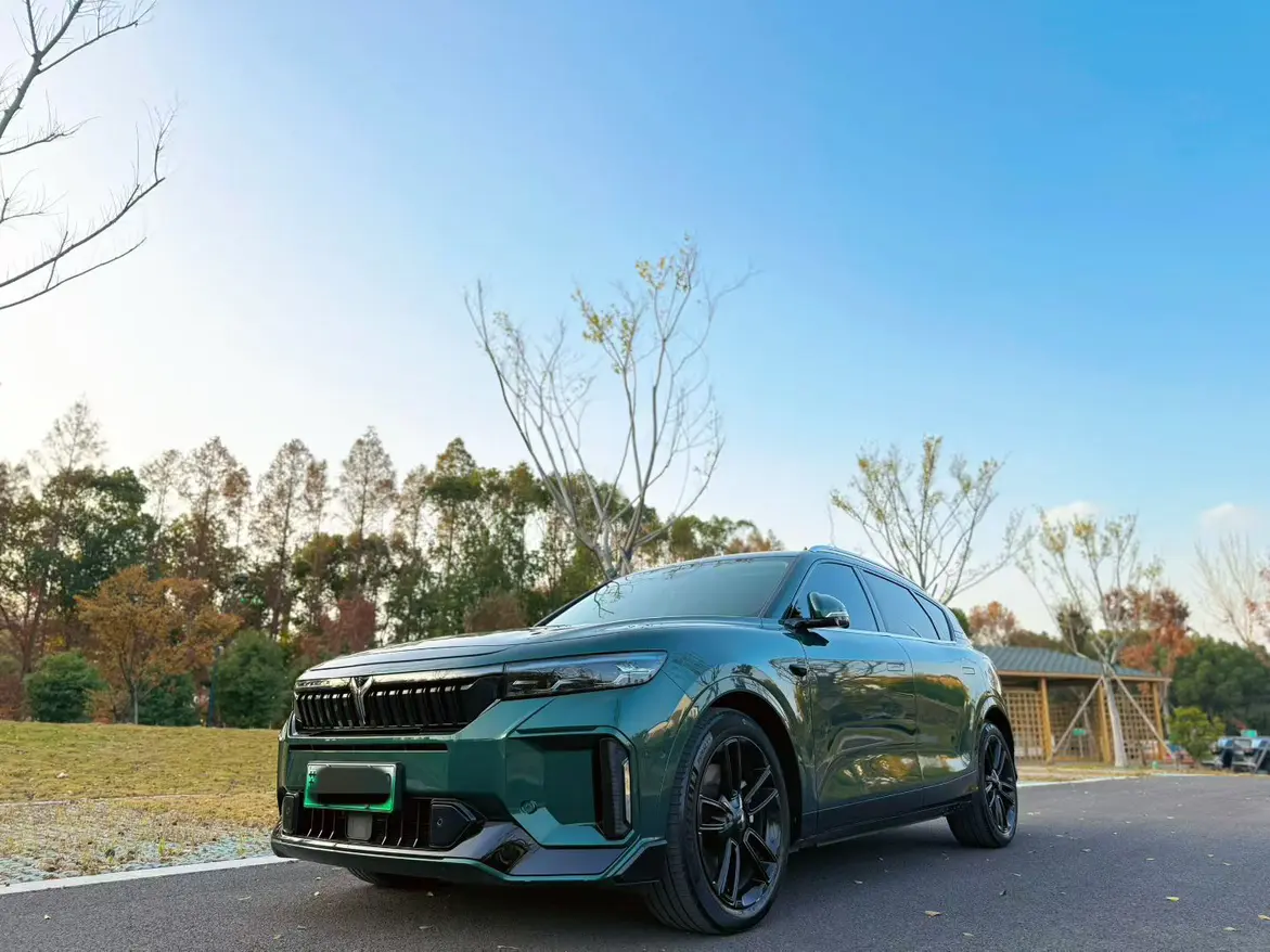 Voyah Lantu FREE  из Китая