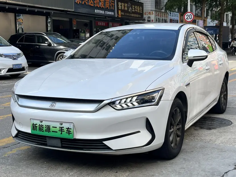 BYD Qin PLUS EV  из Китая
