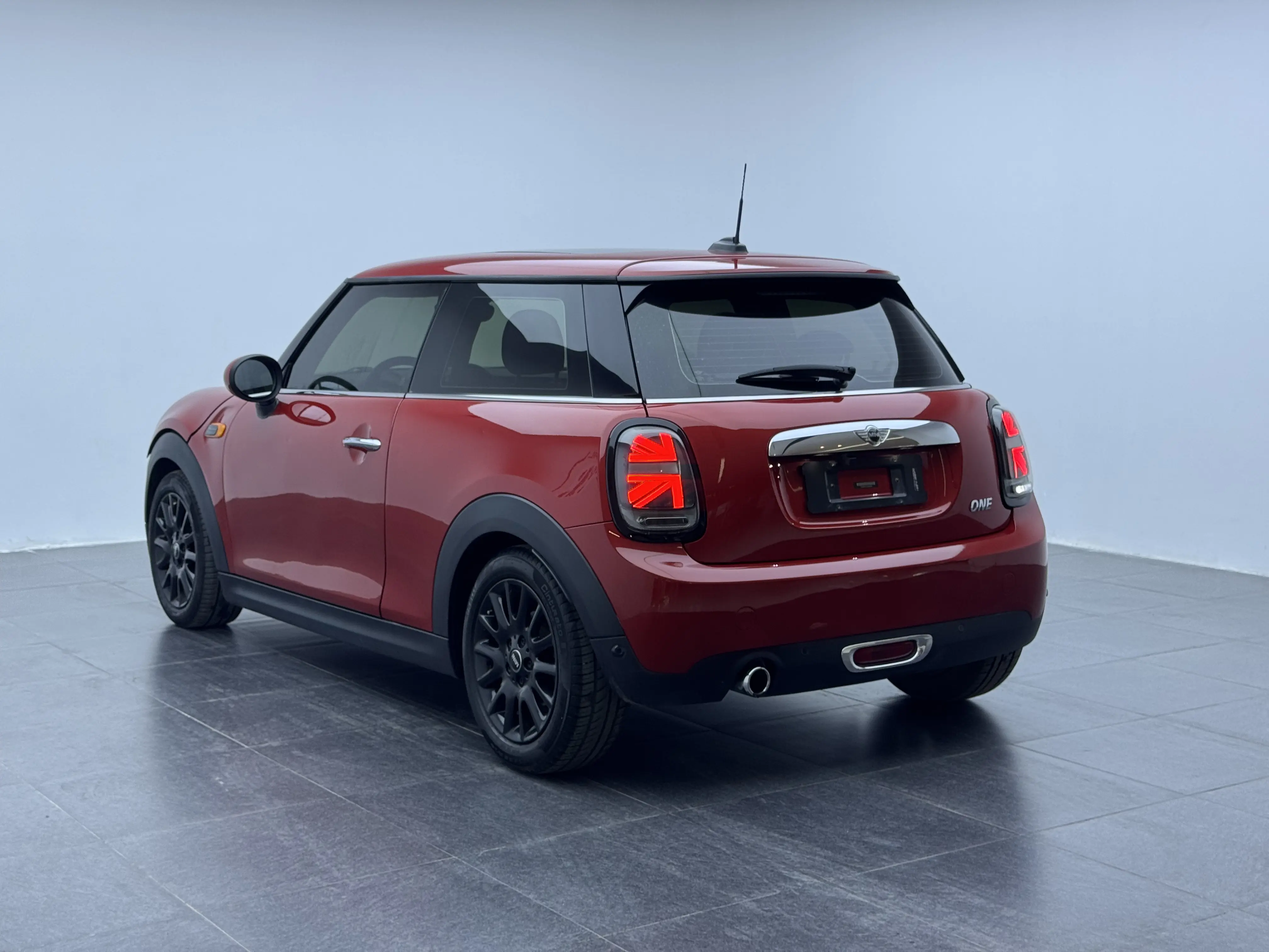 MINI 