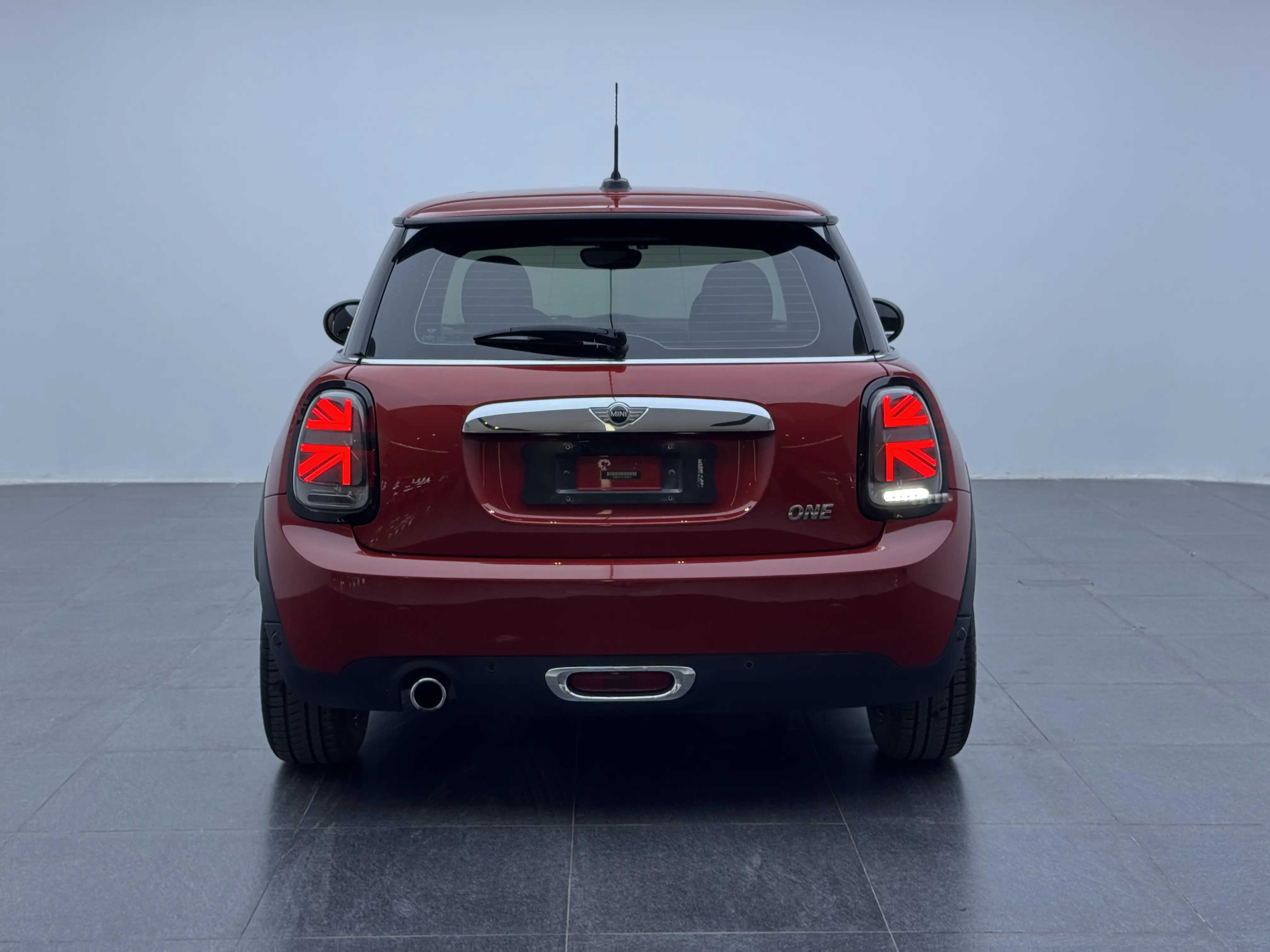 MINI 