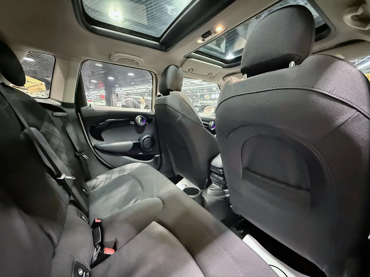 MINI 