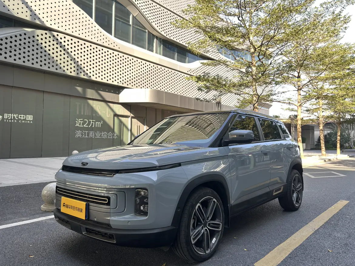 Geely ICON  из Китая