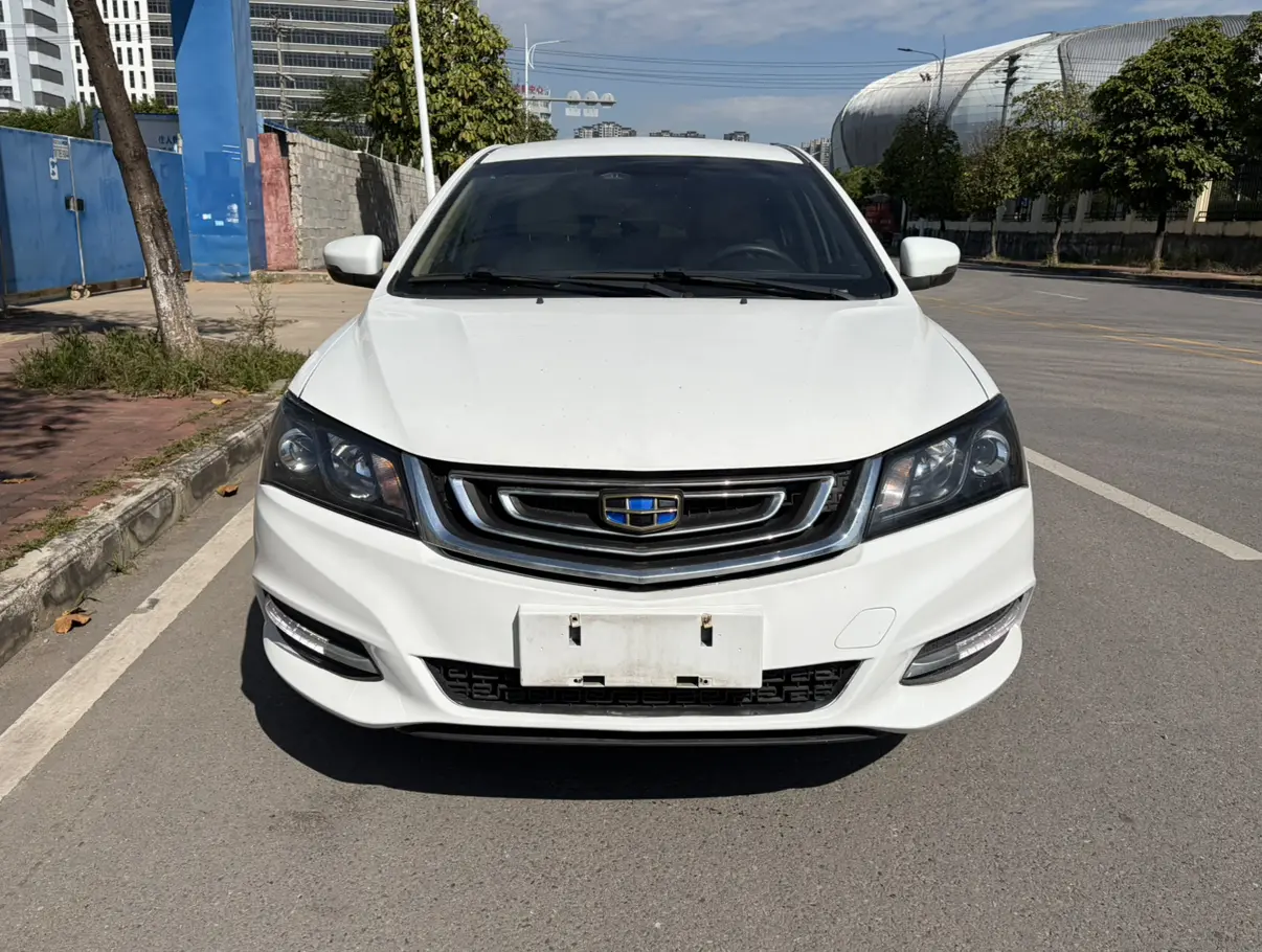 Geely Emgrand  из Китая