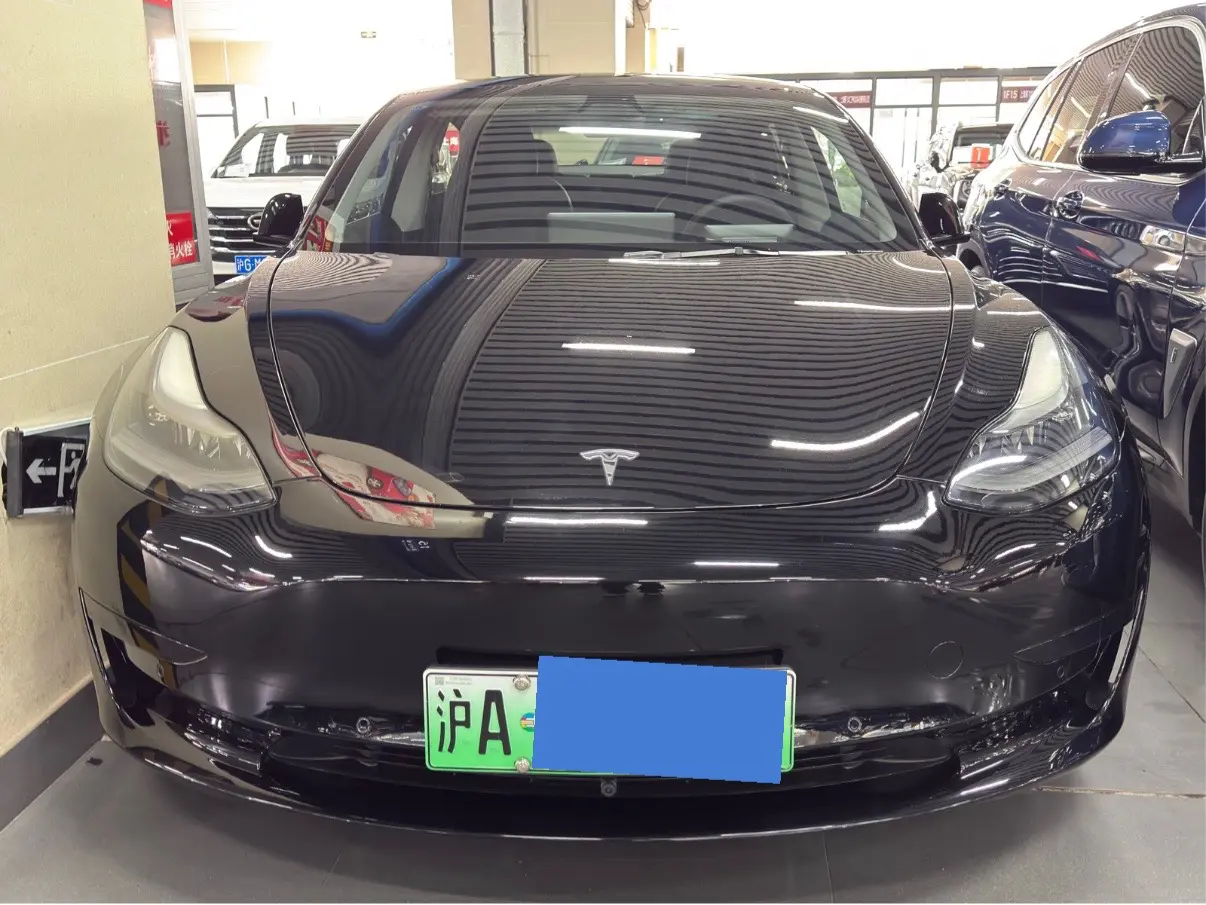 Tesla Model 3  из Китая