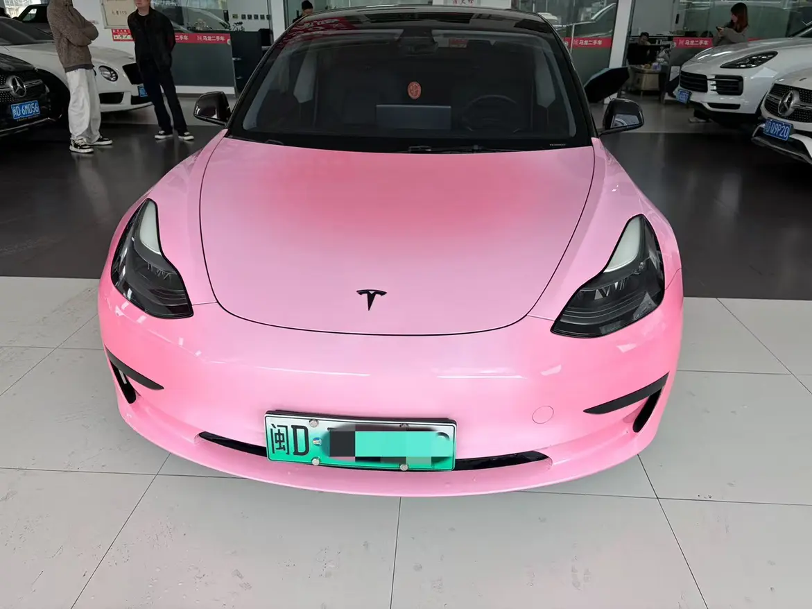 Tesla Model 3  из Китая