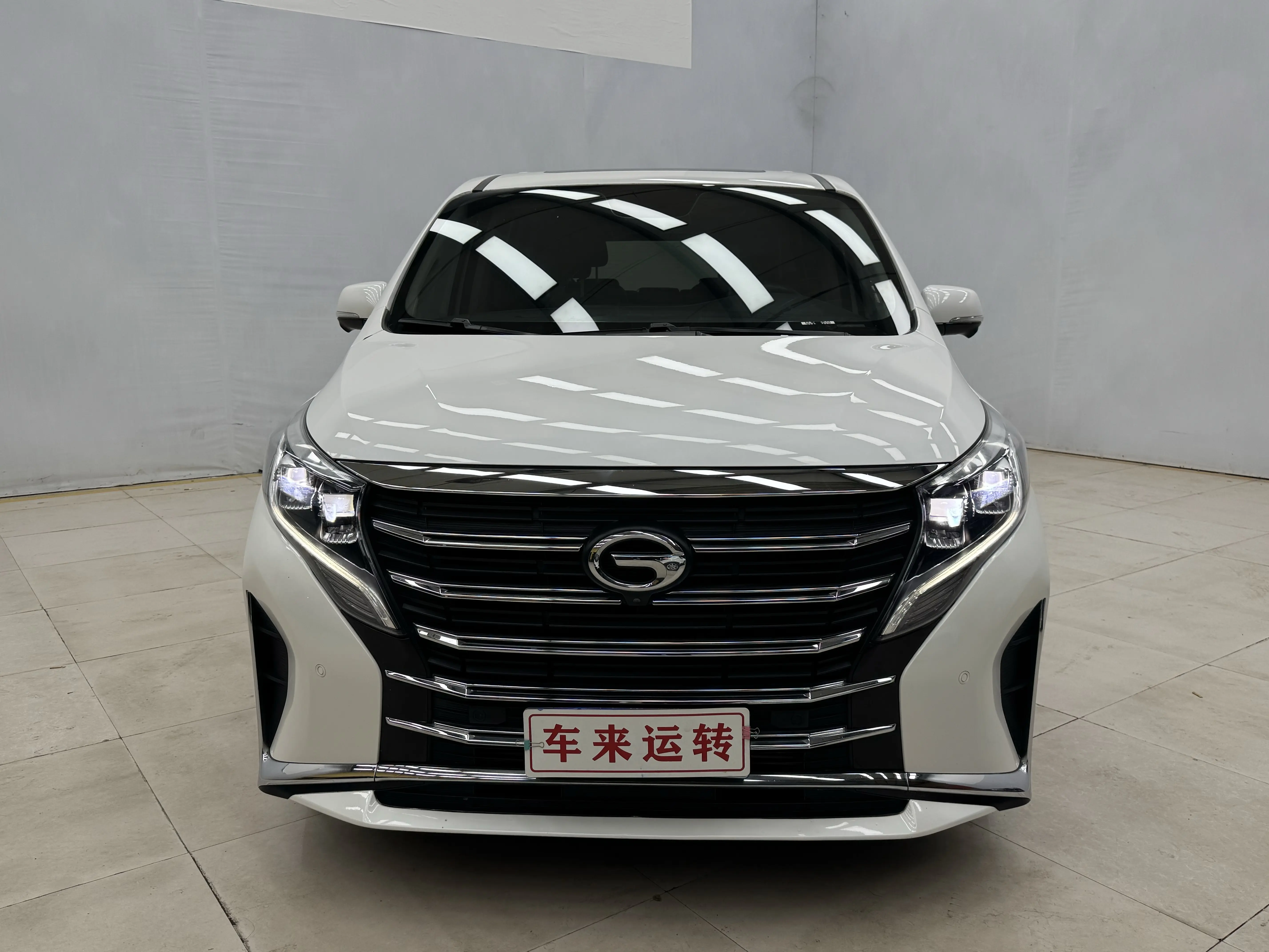 GAC Trumpchi M8  из Китая