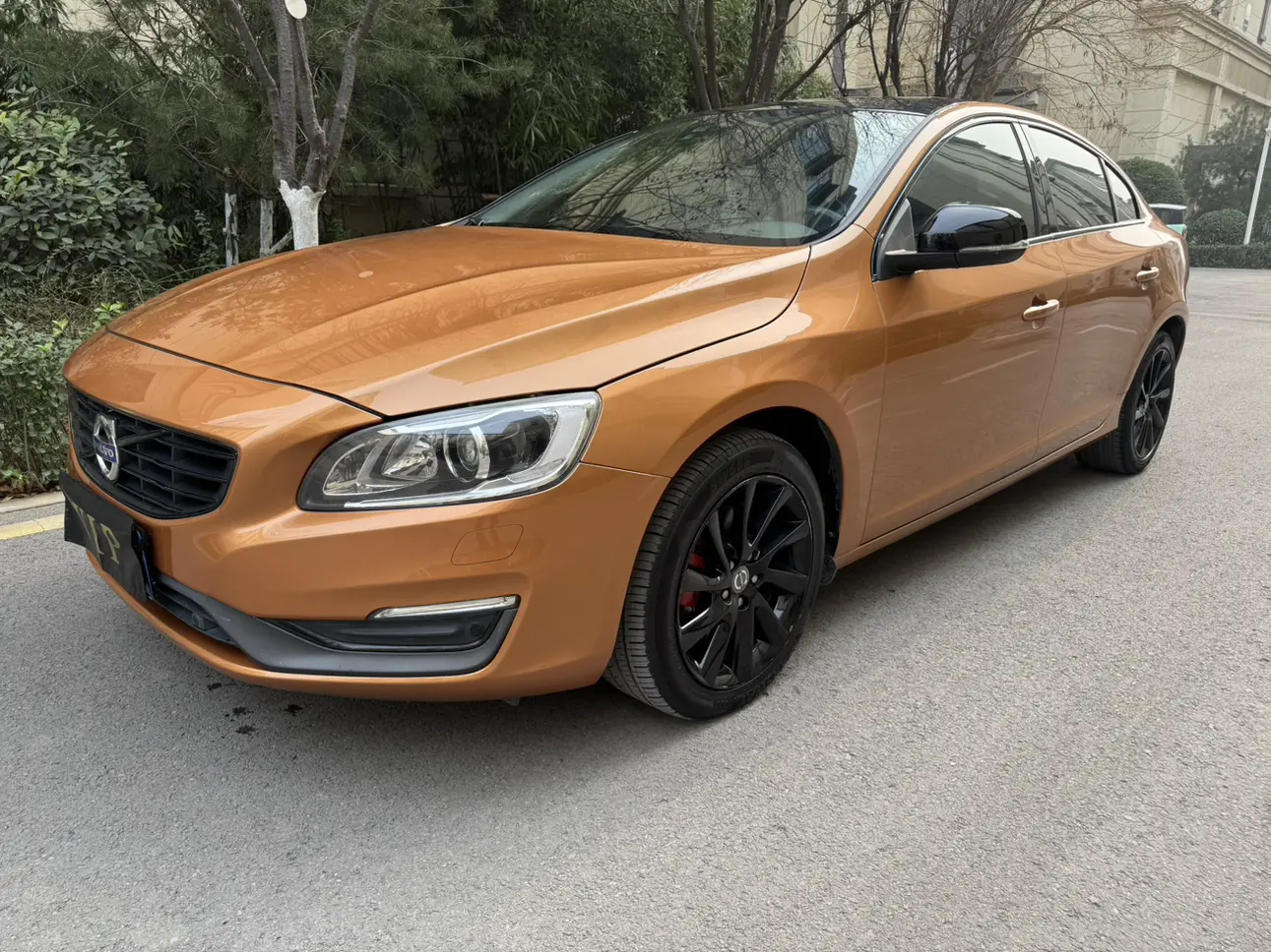 Volvo S60  из Китая