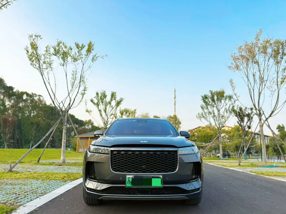 Li ONE (Ideal ONE)  из Китая