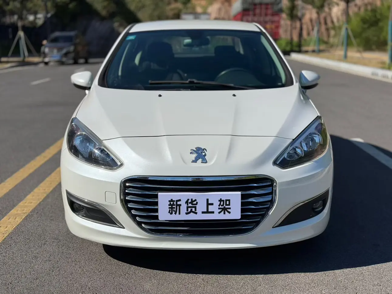Peugeot 308  из Китая