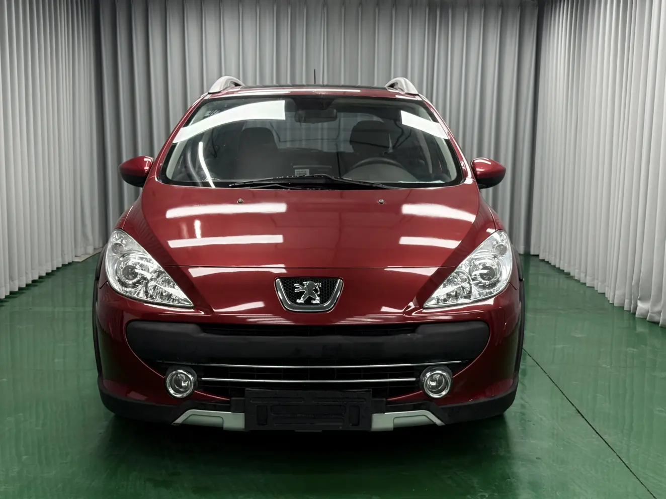 Peugeot 307  из Китая