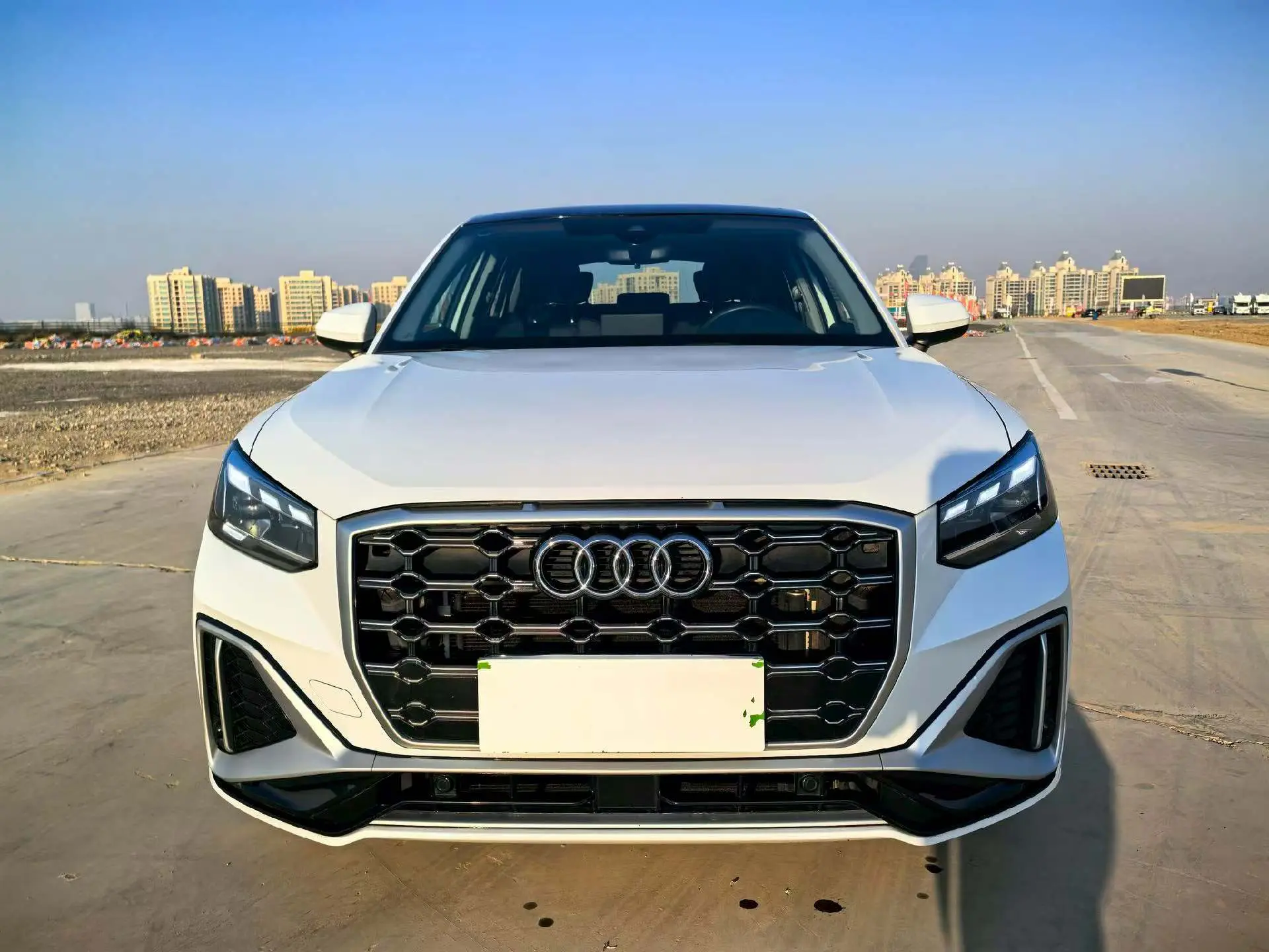 Audi Q2L  из Китая