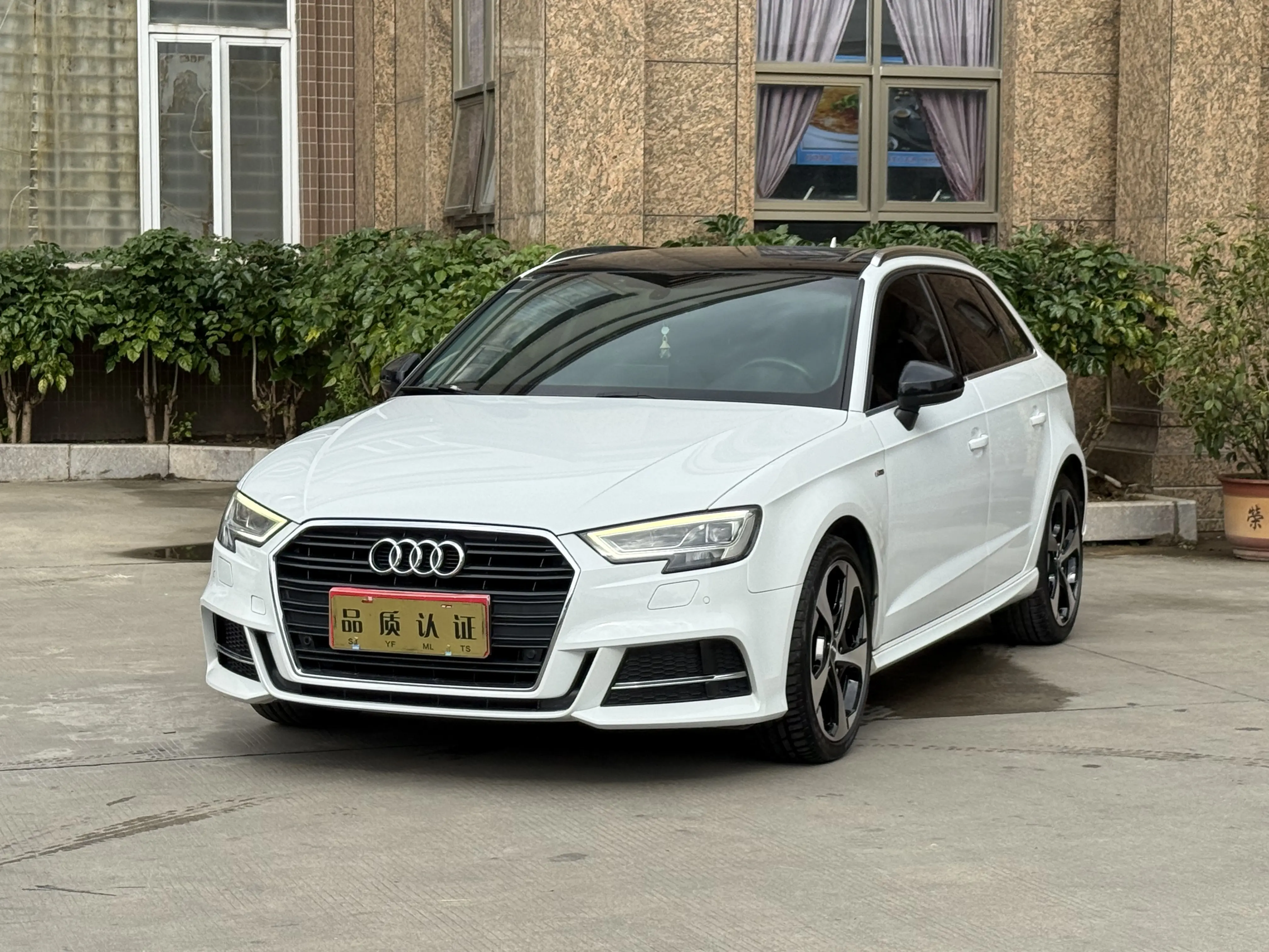 Audi A3  из Китая