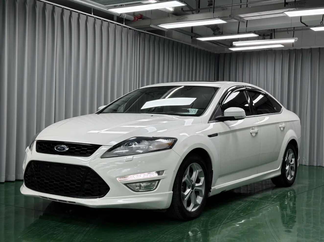 Ford Mondeo-Winning  из Китая