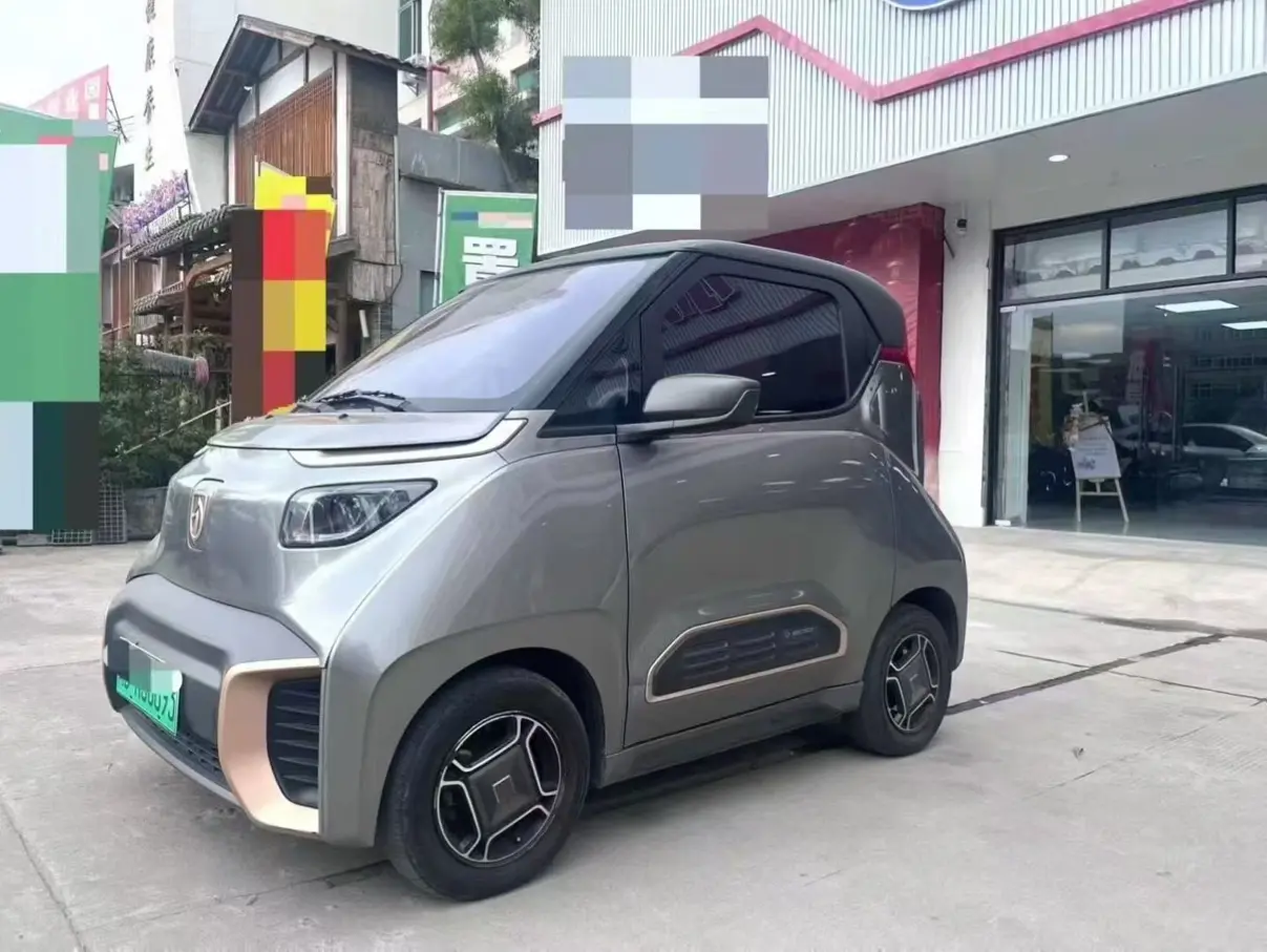 Baojun E200  из Китая