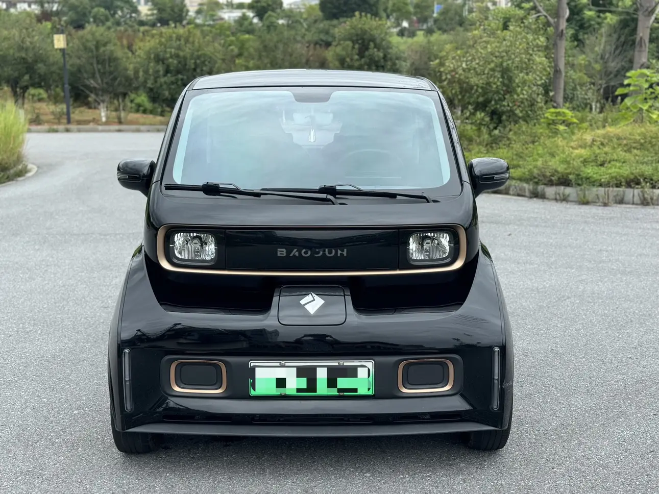 Baojun KiWi EV  из Китая