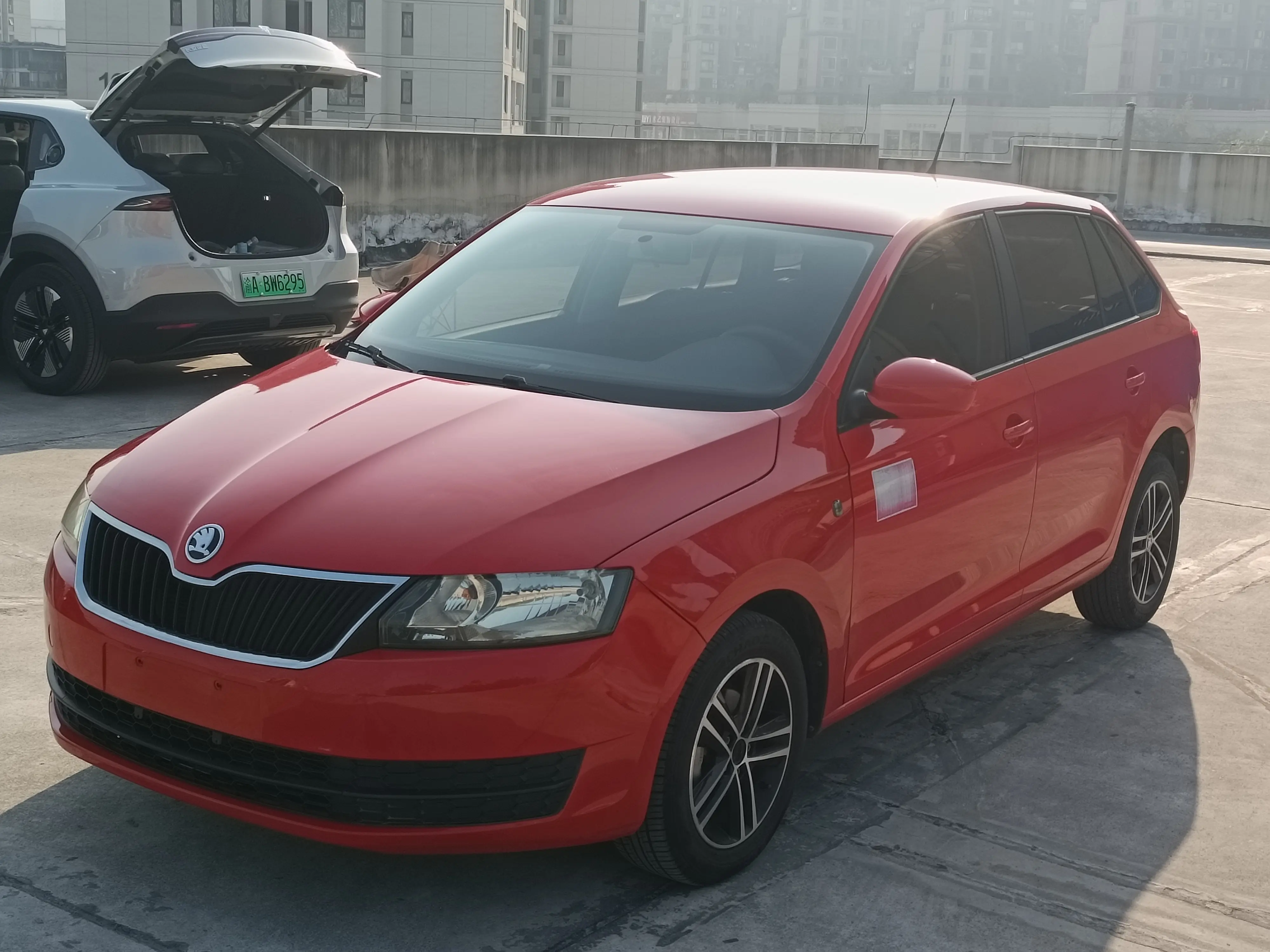 Skoda Xin Dong  из Китая