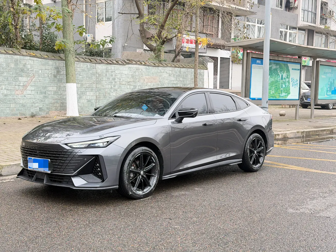 Changan UNI-V  из Китая