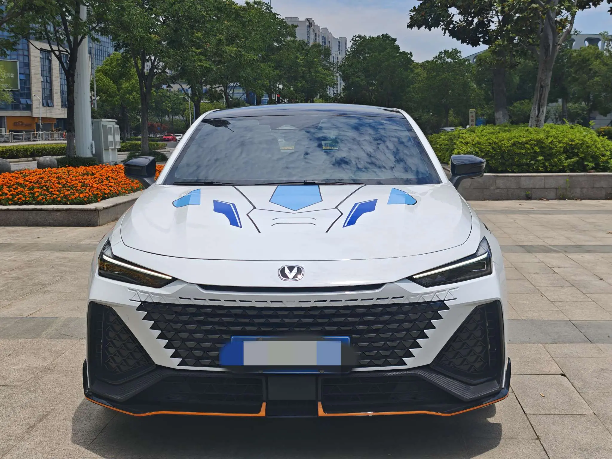 Changan UNI-V  из Китая