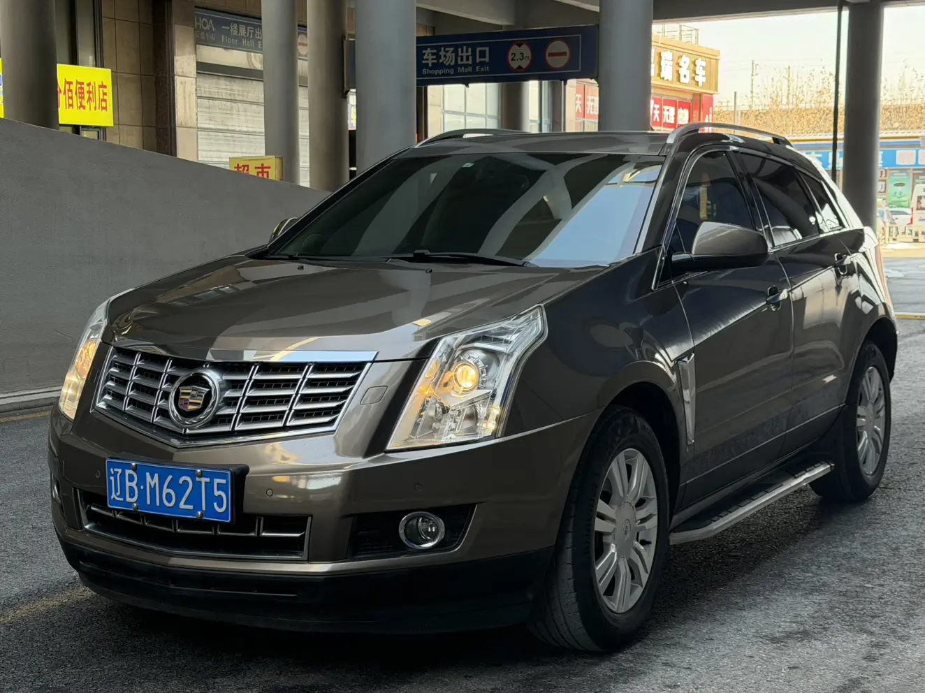 Cadillac SRX  из Китая