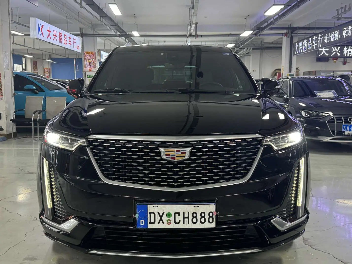 Cadillac XT6  из Китая