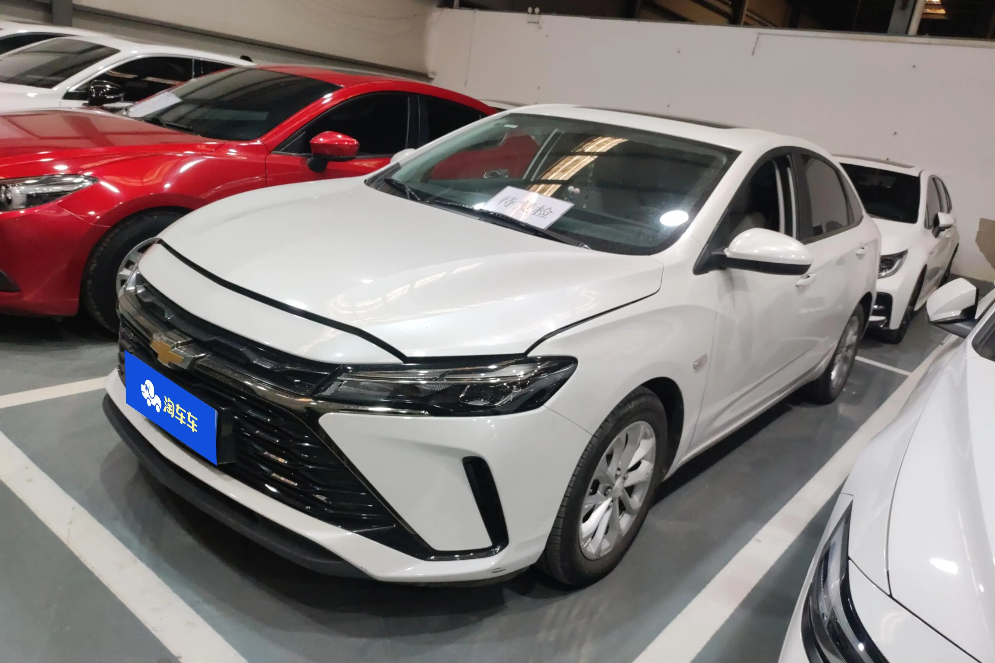 Chevrolet Monza (Cruze)  из Китая