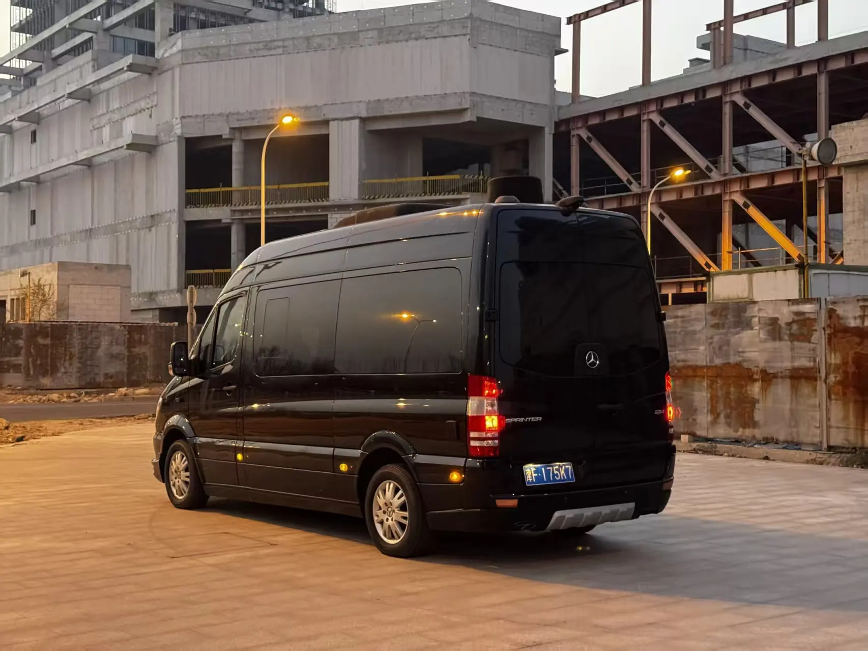 Mercedes-Benz Sprinter