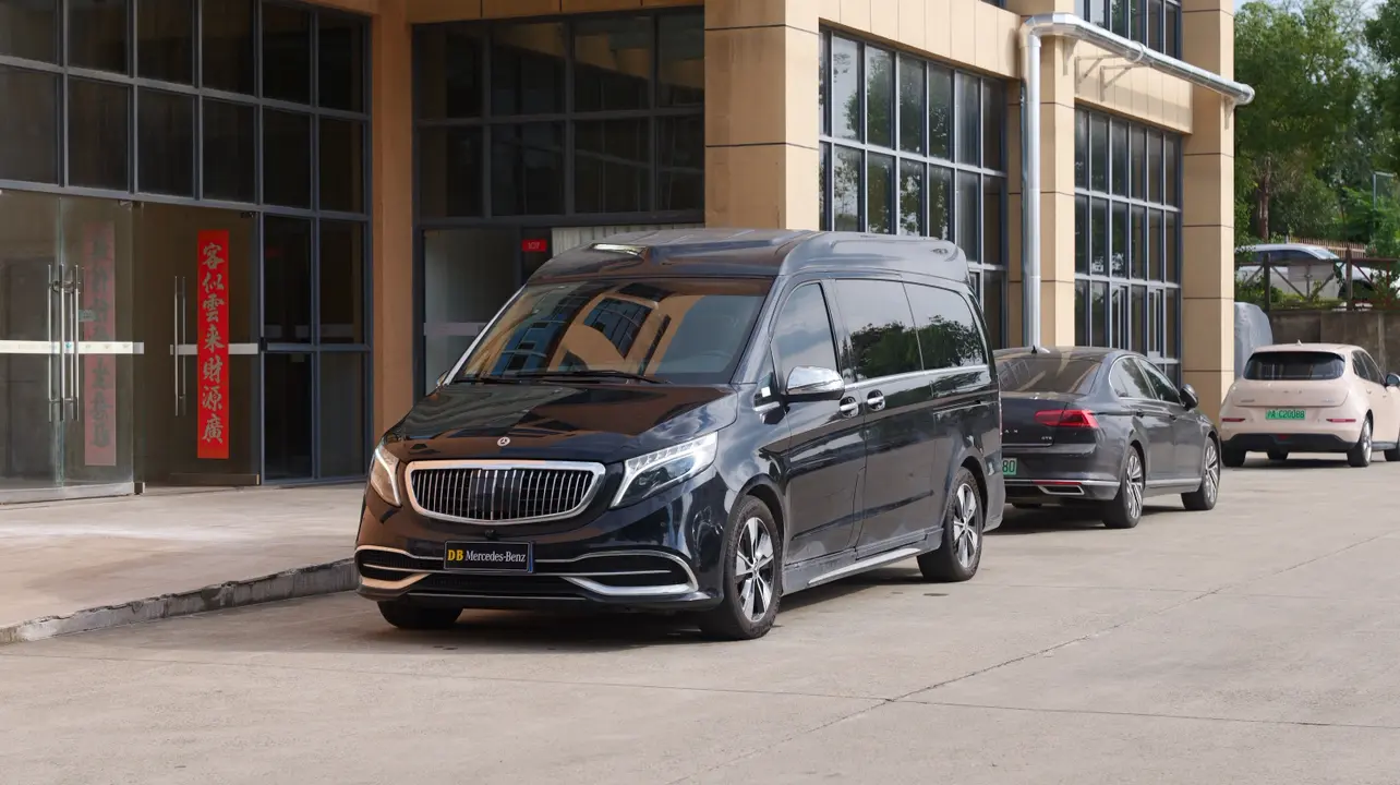 Mercedes-Benz Mercedes Benz V Class  из Китая
