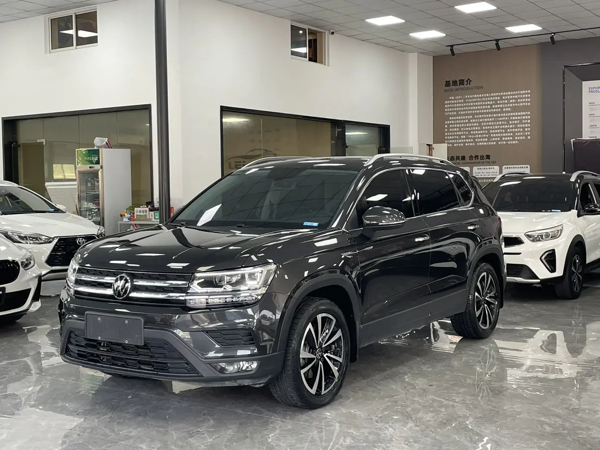 Volkswagen Tharu  из Китая