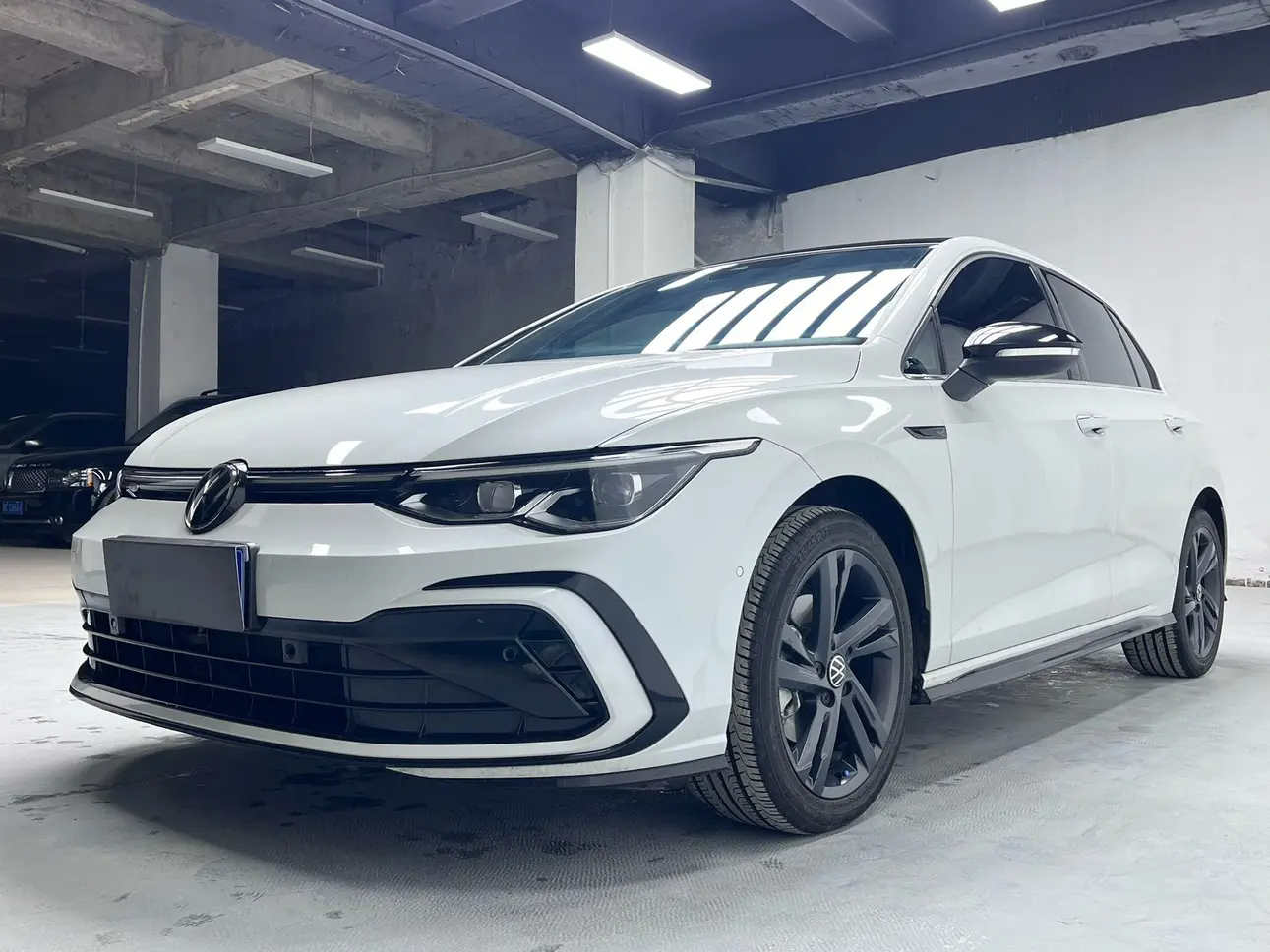 Volkswagen Golf  из Китая