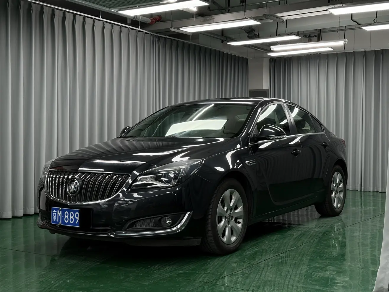 Buick Majesty  из Китая