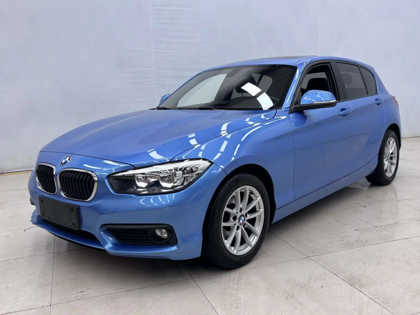 BMW 1 Series  из Китая