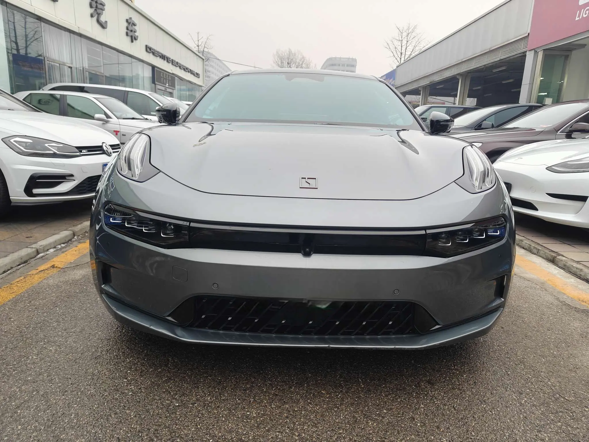 ZEEKR 001  из Китая