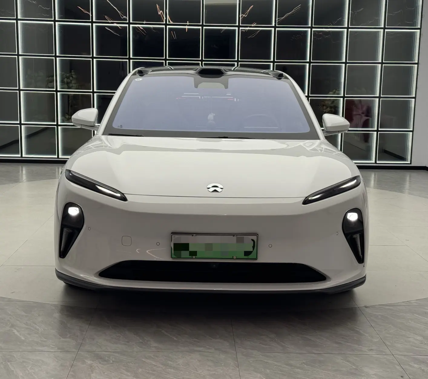 NIO ET5T  из Китая
