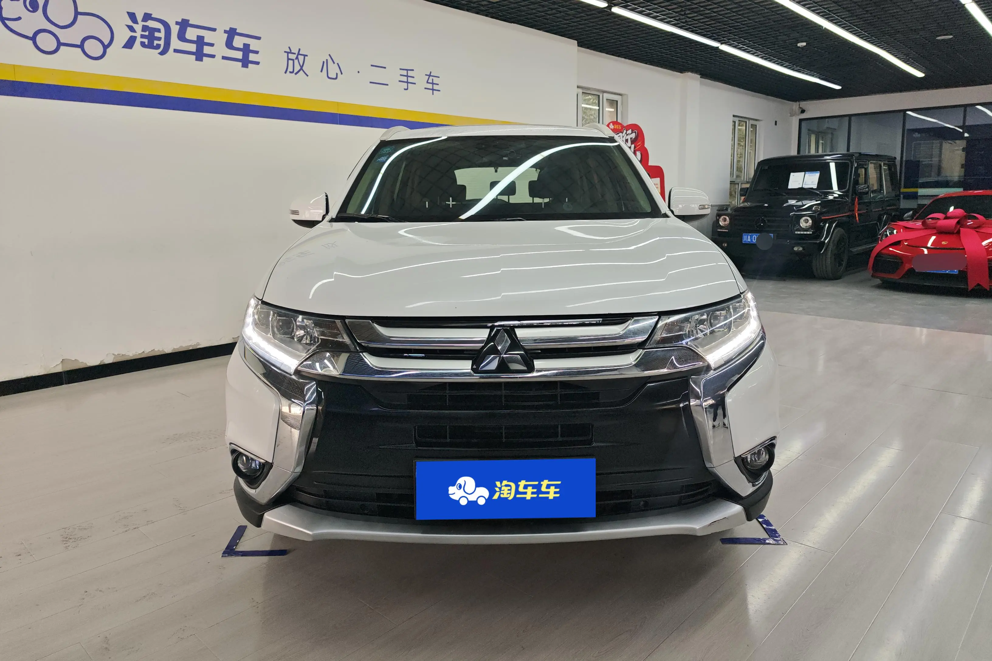 Mitsubishi Outlander  из Китая